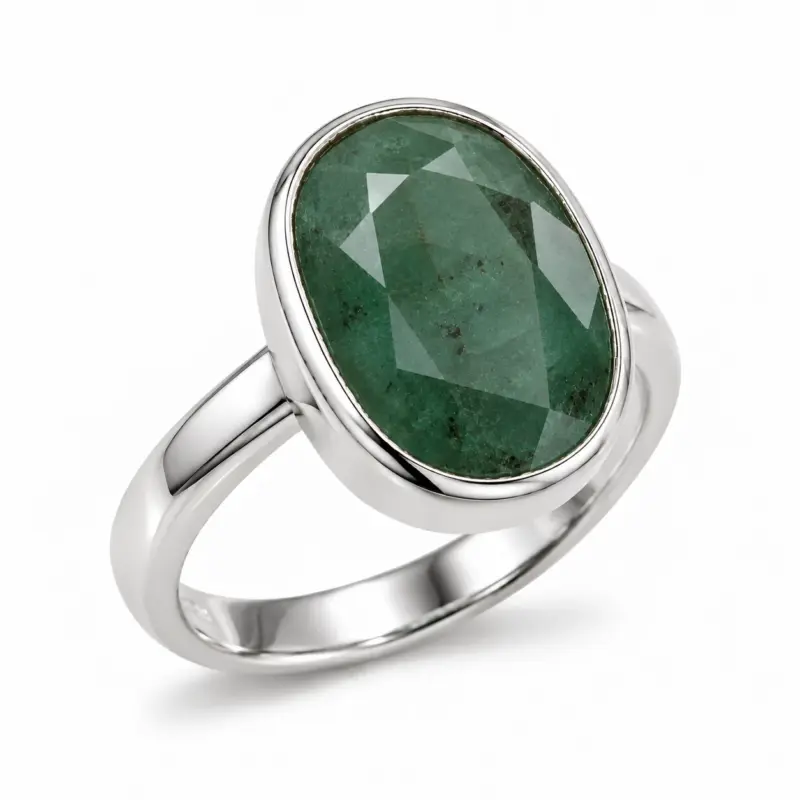 Natural Emerald (Panna) Shaped Ring in 925 Sterling Silver (Oval Cut)